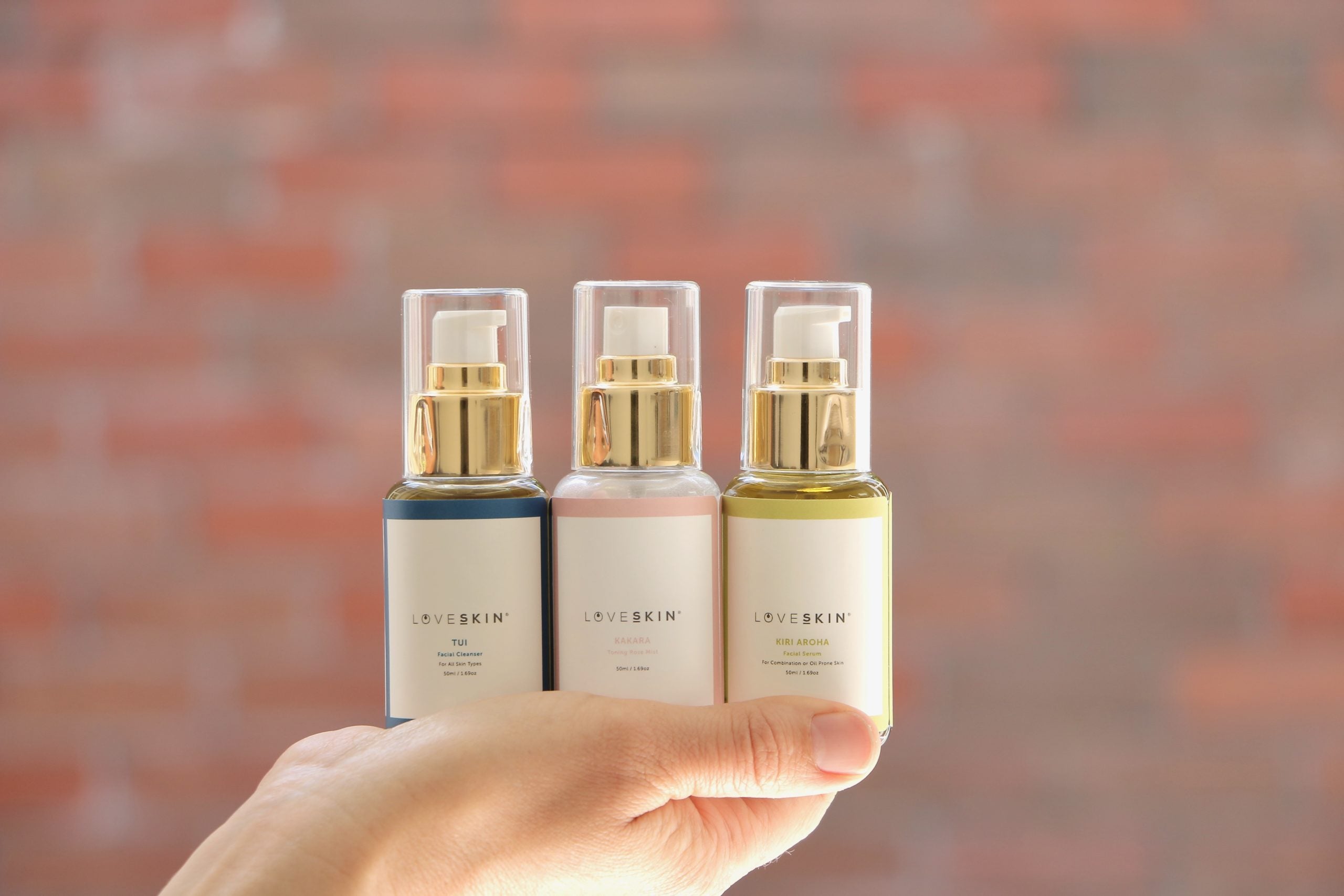 It’s not your skin, it’s your skincare.-LOVESKINNZ