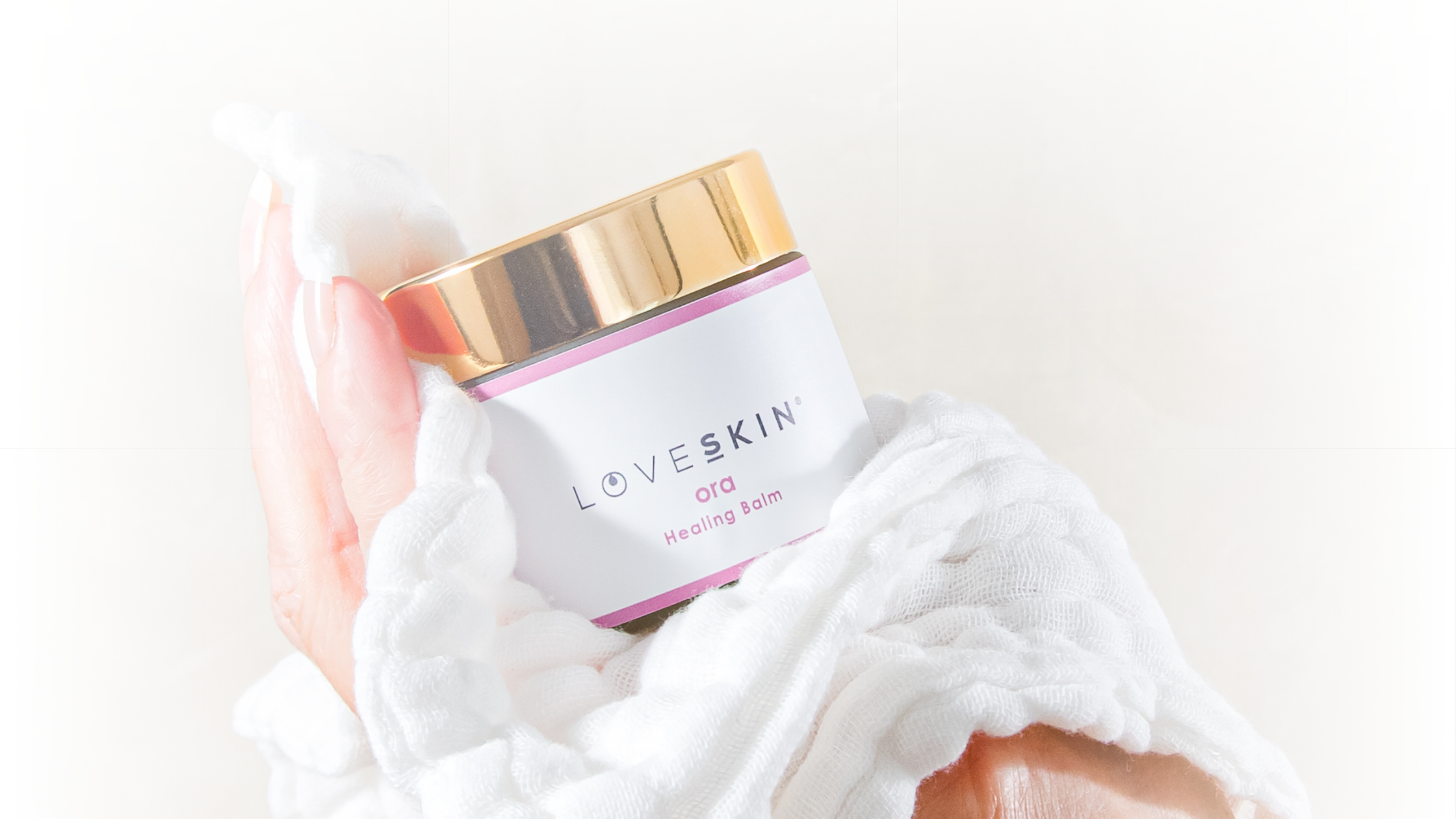 Skin Slugging - The Tiktok Trend that helps heal dehydrated skin