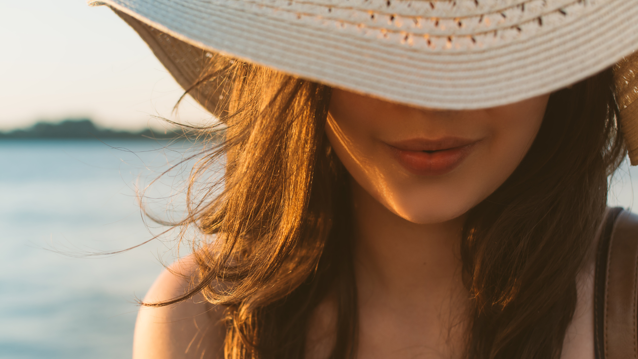 Sun's out Skin's out