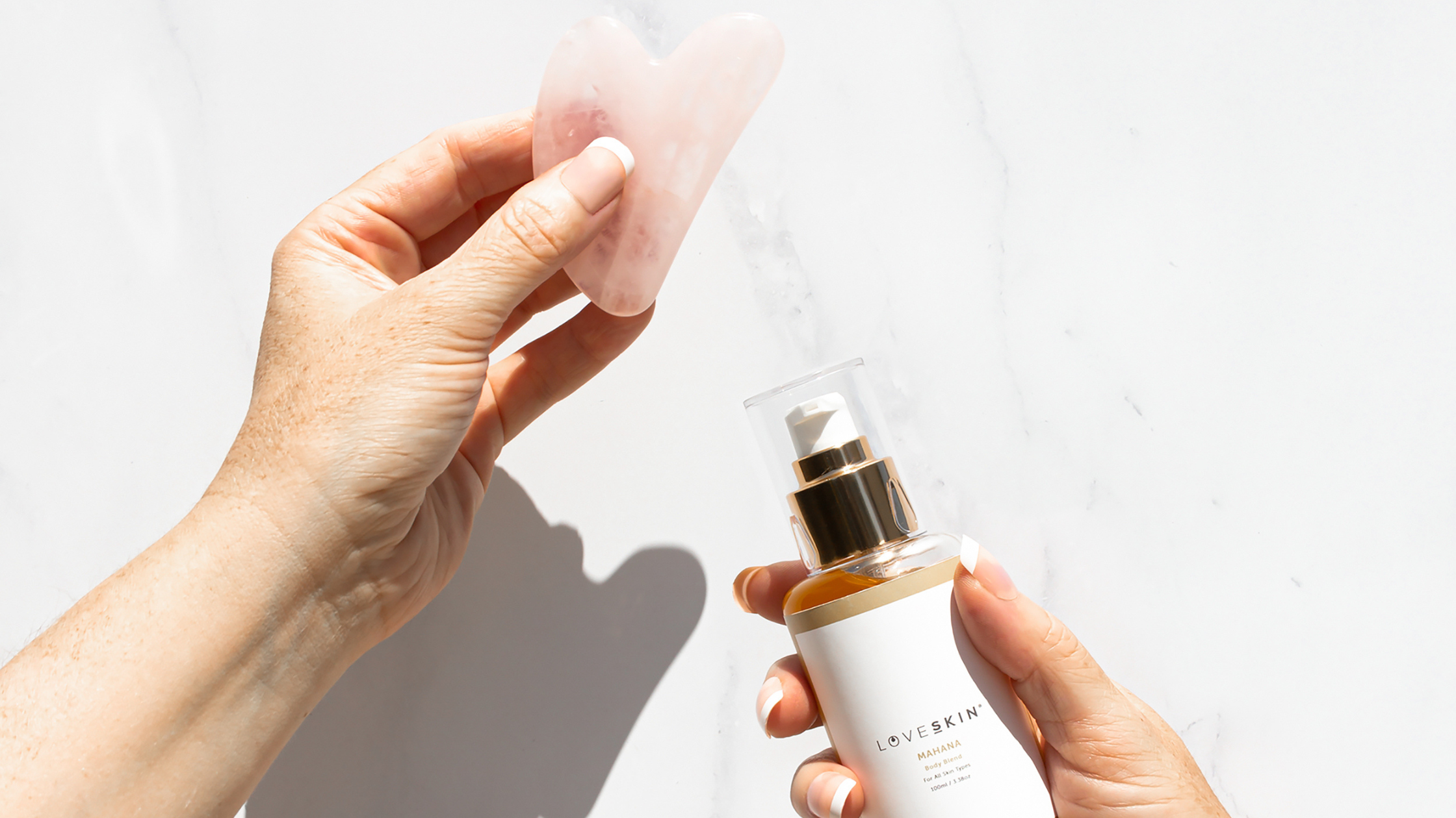 HOW TO USE YOUR ROSE QUARTZ ROLLER & LOVESKIN FACIAL SERUM-LOVESKINNZ