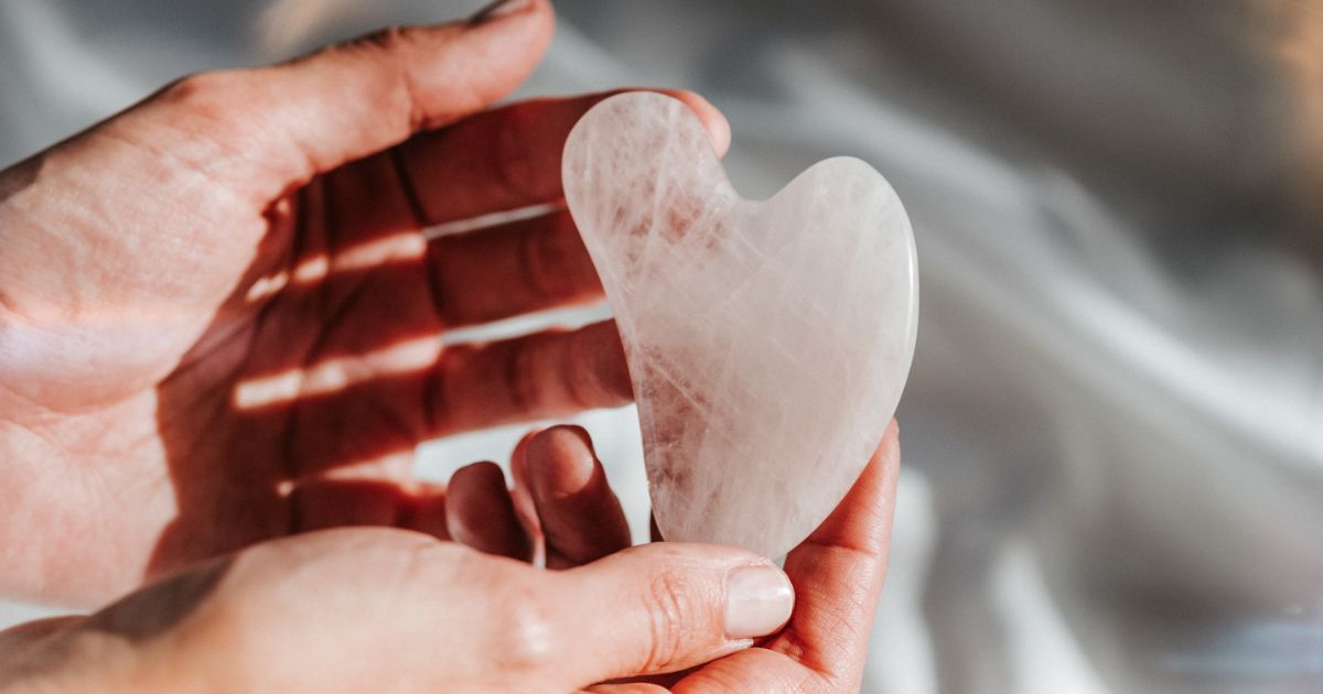 Gua Sha LoveSkin Facial Accessory