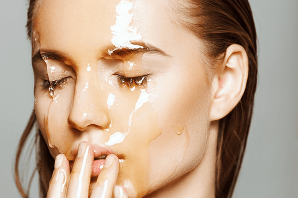 Manuka honey: liquid gold for your skin-LOVESKINNZ