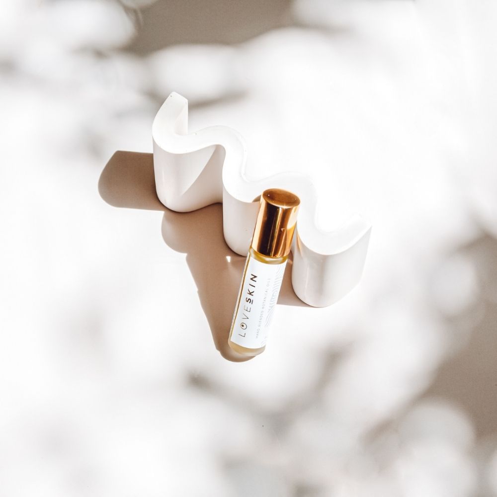Kaitiaki Emotional Protection oil in natural lighting